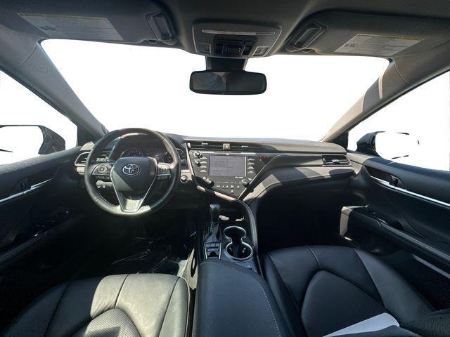 Photo of 2020 Blue Streak Metallic Toyota Camry