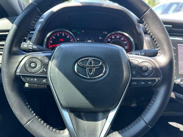 Photo of 2020 Blue Streak Metallic Toyota Camry