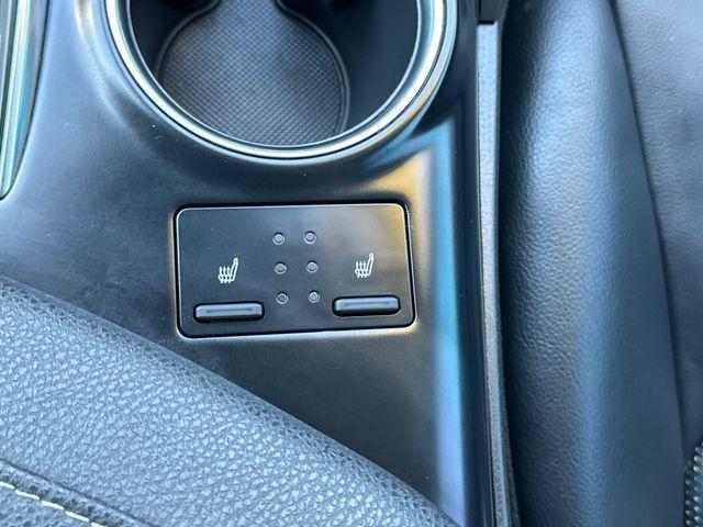 Photo of 2020 Blue Streak Metallic Toyota Camry