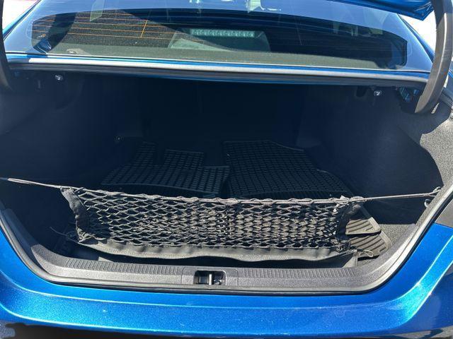 Photo of 2020 Blue Streak Metallic Toyota Camry