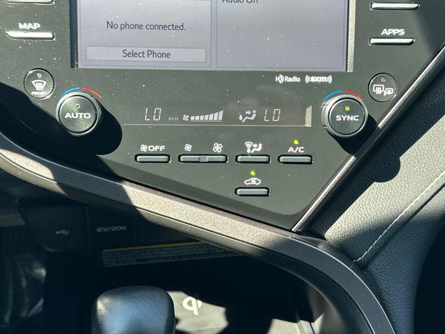 Photo of 2020 Blue Streak Metallic Toyota Camry