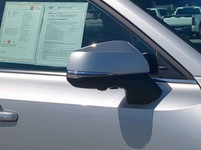Photo of 2024 Celestial Silver Metallic Toyota Grand Highlander