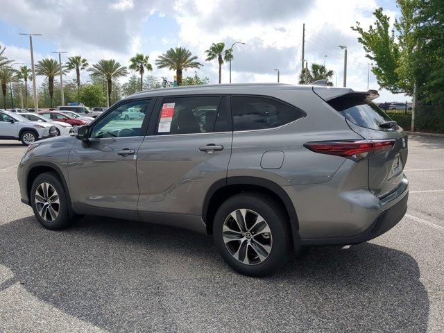 Photo of 2025 Heavy Metal Toyota Highlander