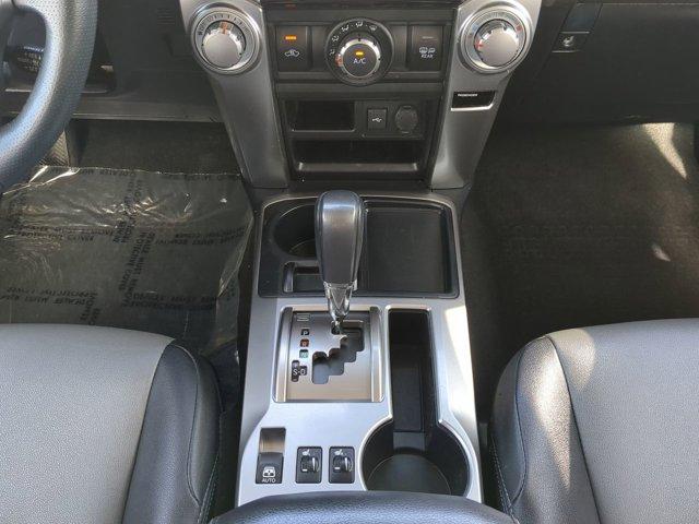 Photo of 2021 Super White Toyota 4Runner