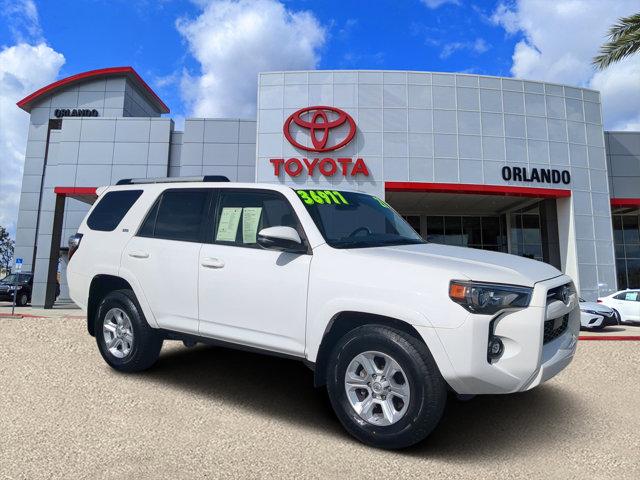 Photo of 2021 Super White Toyota 4Runner