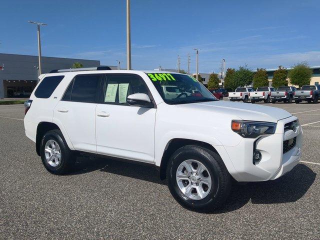 Photo of 2021 Super White Toyota 4Runner