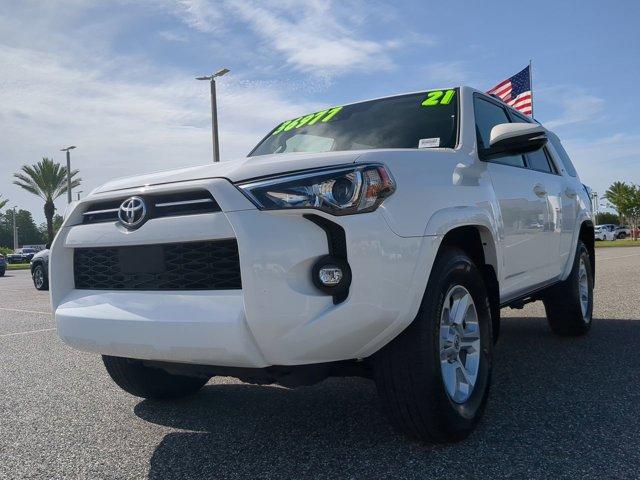 Photo of 2021 Super White Toyota 4Runner