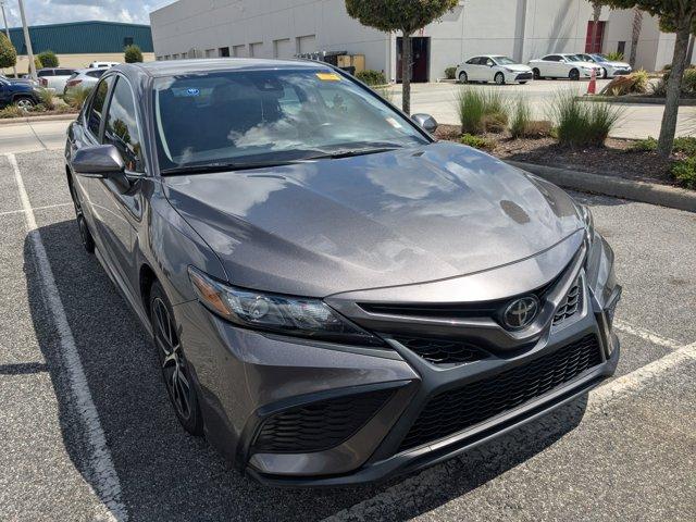 Photo of 2022 Predawn Gray Mica Toyota Camry