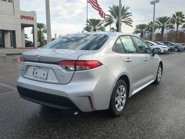 Photo of 2025 Silver Toyota Corolla
