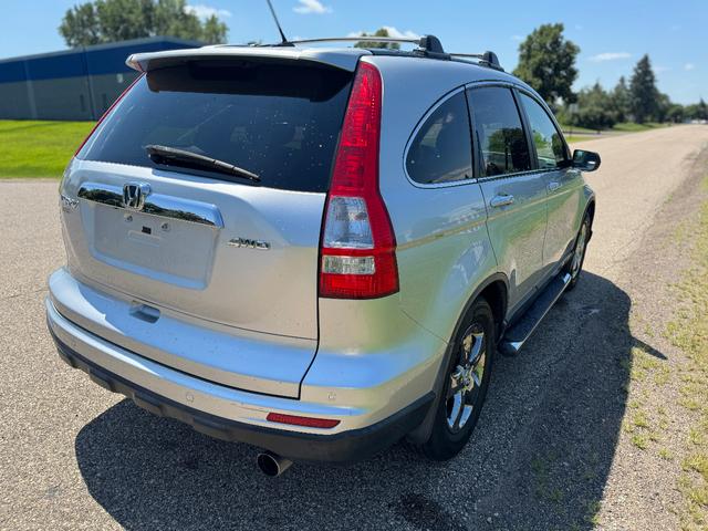 Photo of 2010 Silver Honda CR-V