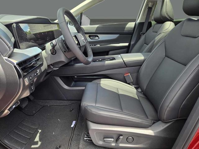 Photo of 2025 Scarlet Ember Tintcoat Nissan Murano