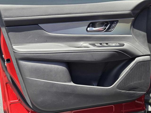 Photo of 2025 Scarlet Ember Tintcoat Nissan Murano
