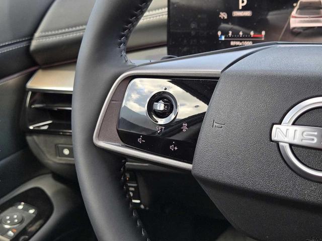 Photo of 2025 Gun Metallic Nissan Murano