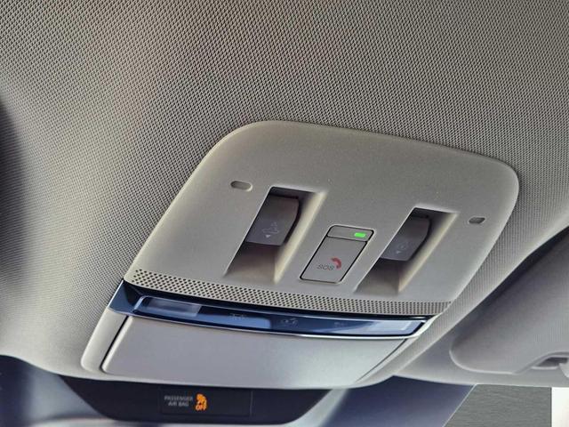 Photo of 2025 Everest White Pearl Tricoat/Super Black Nissan Murano