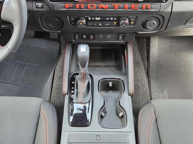 Photo of 2025 Super Black Nissan Frontier