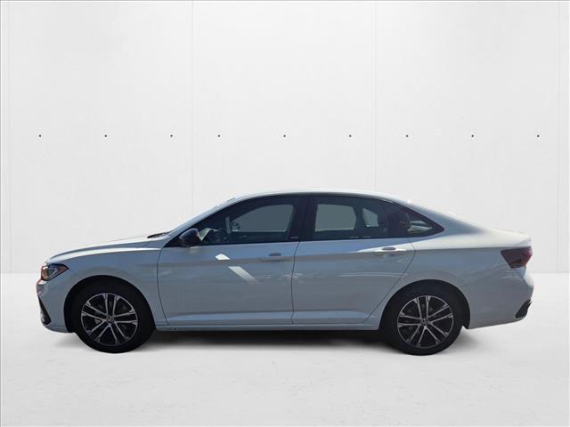 Photo of 2025 Pure White Volkswagen Jetta