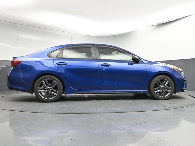 Photo of 2021 Deep Sea Blue Kia Forte