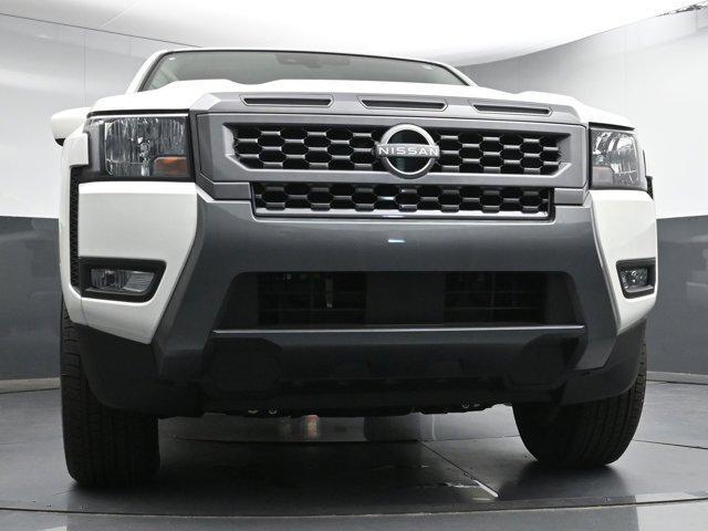 Photo of 2025 Glacier White Nissan Frontier