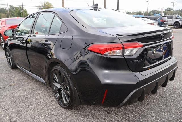 Photo of 2024 Midnight Black Metallic Toyota Corolla