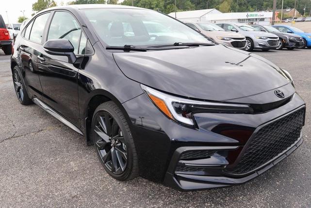 Photo of 2024 Midnight Black Metallic Toyota Corolla