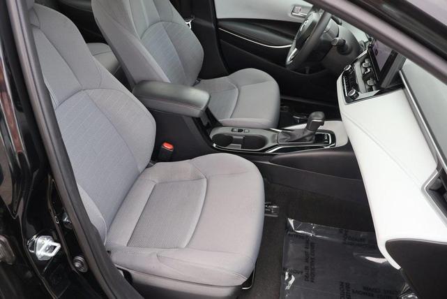 Photo of 2024 Midnight Black Metallic Toyota Corolla