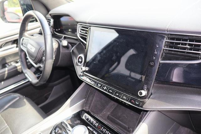 Photo of 2024 Bright White Clearcoat Jeep Grand Wagoneer L