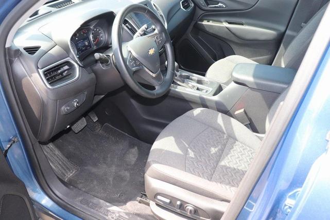 Photo of 2024 Lakeshore Blue Metallic Chevrolet Equinox