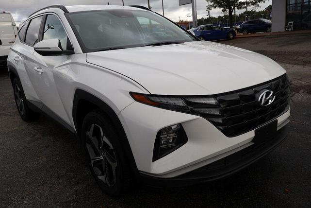 Photo of 2023 Serenity White Pearl Hyundai TUCSON