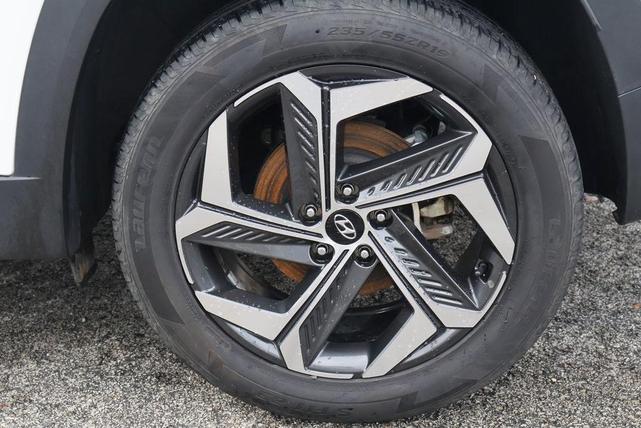 Photo of 2023 Serenity White Pearl Hyundai TUCSON