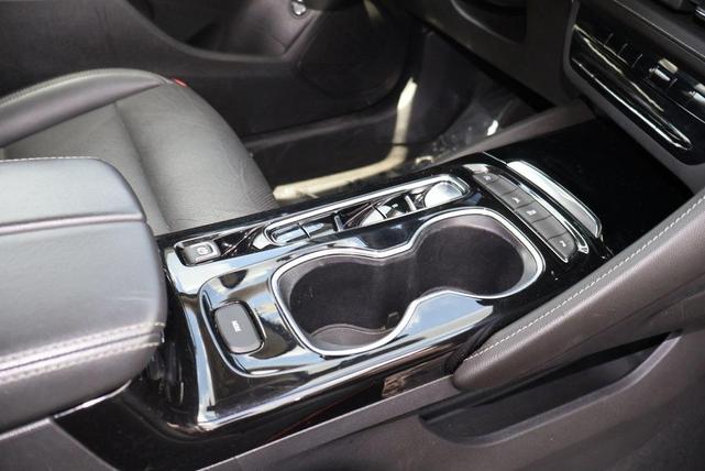 Photo of 2023 White Frost Tri-Coat Buick Envision
