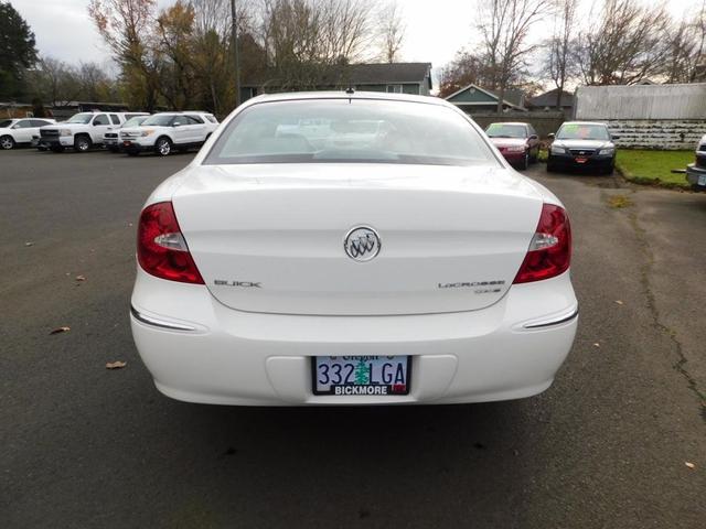 Photo of 2008 White Buick LaCrosse