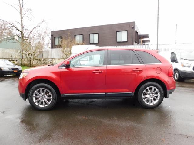 Photo of 2011 Red Candy Metallic Tinted Clearcoat Ford Edge