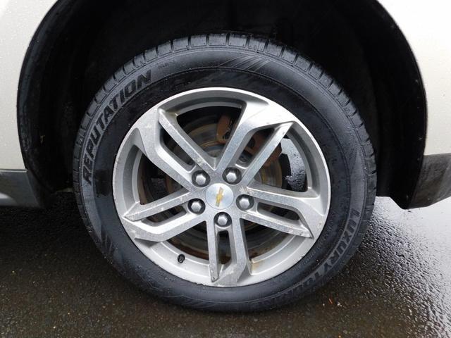 Photo of 2016 Gold Chevrolet Equinox