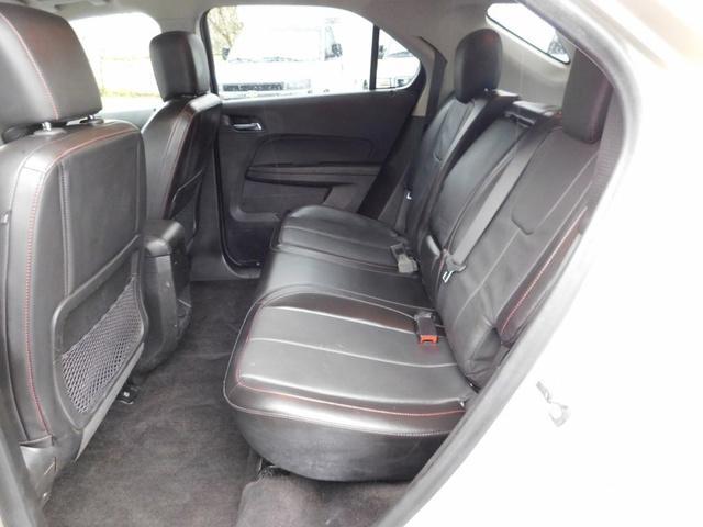 Photo of 2016 Gold Chevrolet Equinox