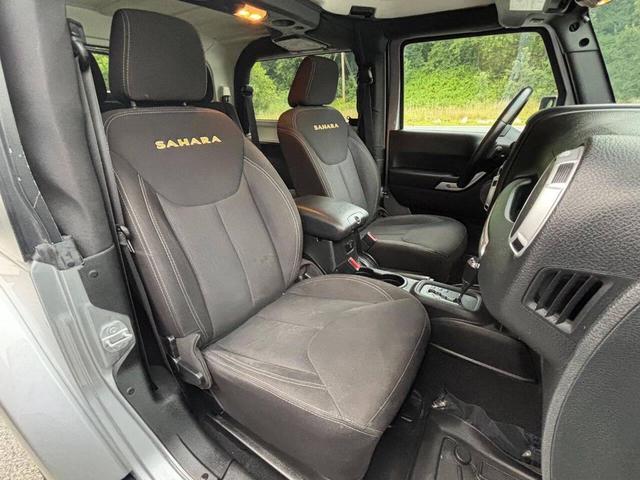 Photo of 2015 Billet Silver Metallic Clearcoat Jeep Wrangler
