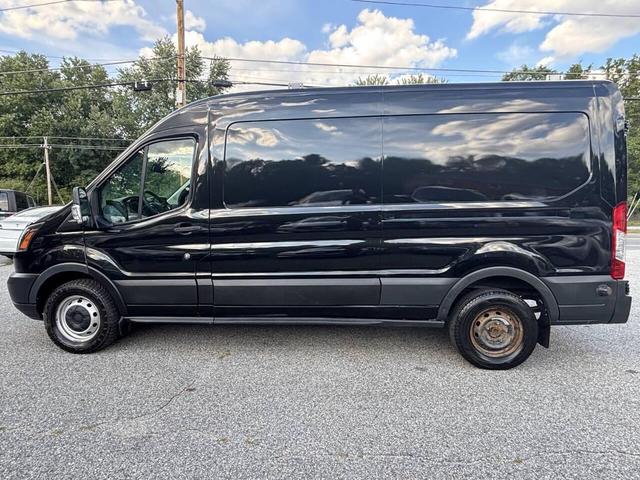 Photo of 2015 Tuxedo Black Metallic Ford Transit-250