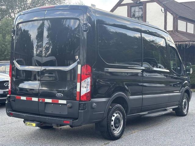 Photo of 2015 Tuxedo Black Metallic Ford Transit-250