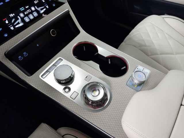 Photo of 2025 Capri Blue Genesis GV80