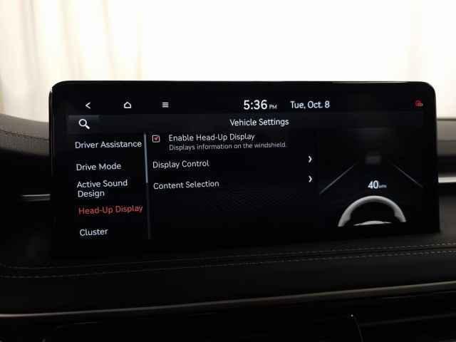 Photo of 2025 Uyuni White Genesis G70