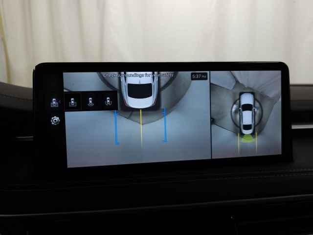 Photo of 2025 Uyuni White Genesis G70