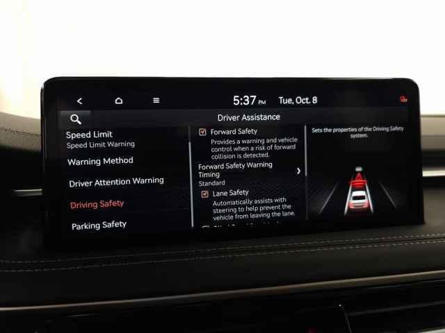 Photo of 2025 Uyuni White Genesis G70
