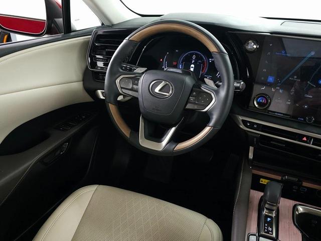 Photo of 2023 Matador Red Mica Lexus RX 350