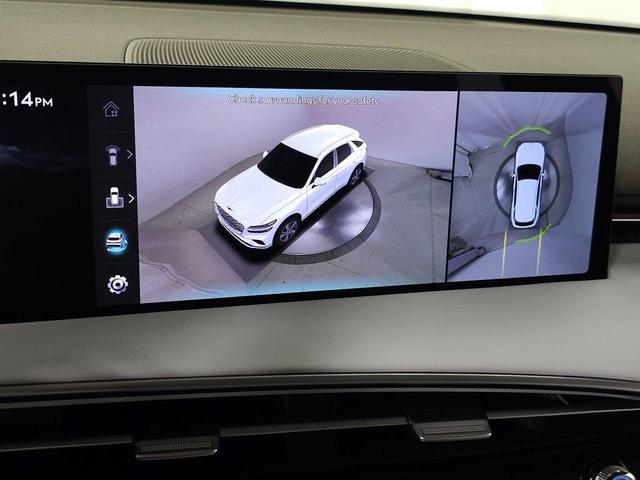 Photo of 2026 Uyuni White Genesis GV70