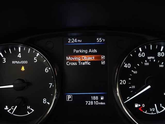 Photo of 2018 White Nissan Rogue