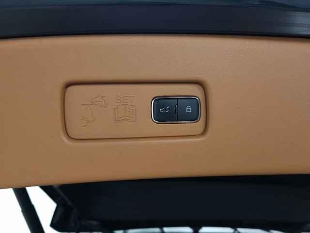 Photo of 2020 Flight Blue Lincoln Aviator