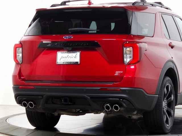 Photo of 2020 Rapid Red Metallic Tinted Clearcoat Ford Explorer