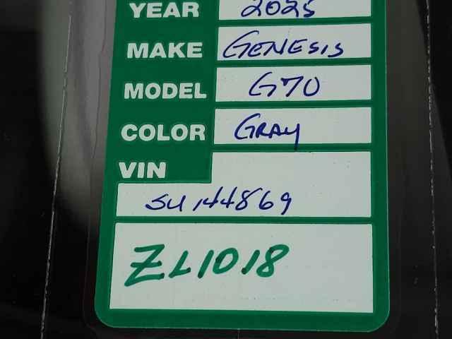 Photo of 2025 Gray Genesis G70