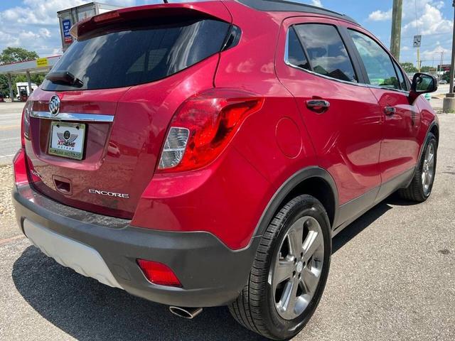 Photo of 2014 Burgundy Buick Encore