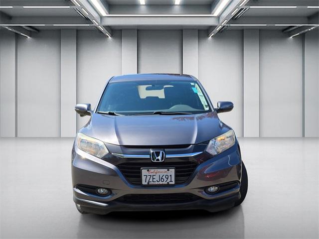 Photo of 2017 Modern Steel Metallic Honda HR-V