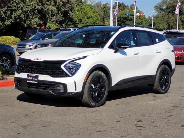 Photo of 2025 Snow White Pearl Kia Sportage
